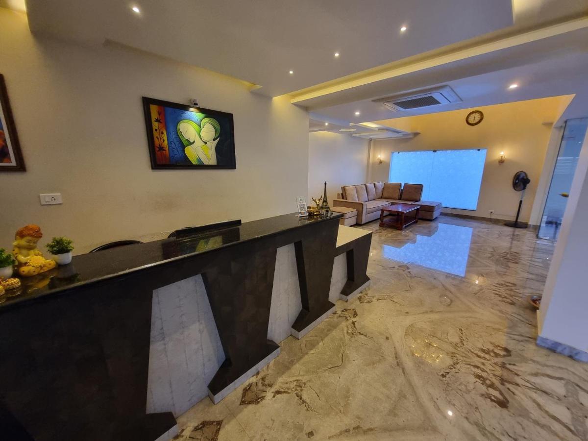 黎明之村 Plutus Residency酒店 外观 照片