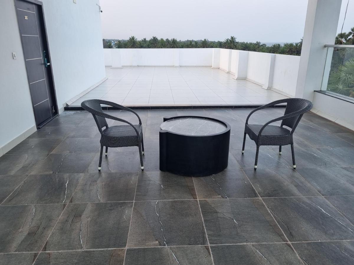 黎明之村 Plutus Residency酒店 外观 照片